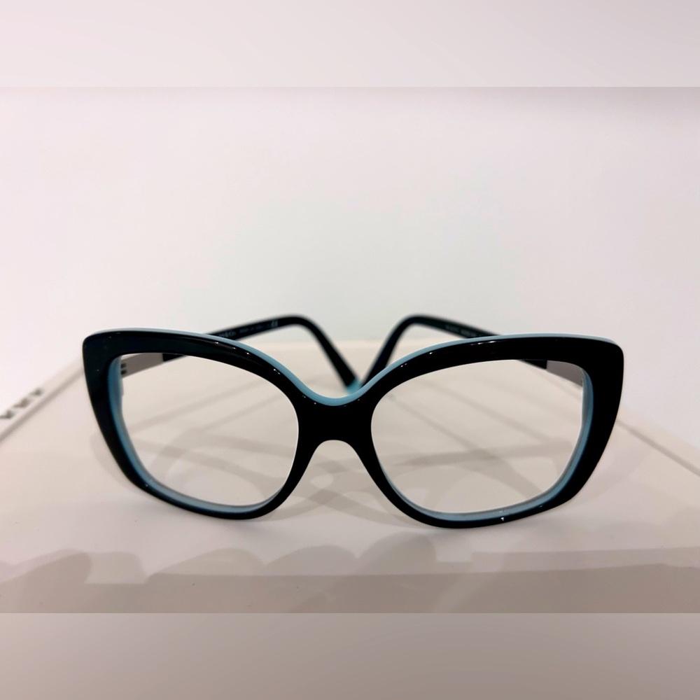 Tiffany glasses (sunglasses or regular frames)